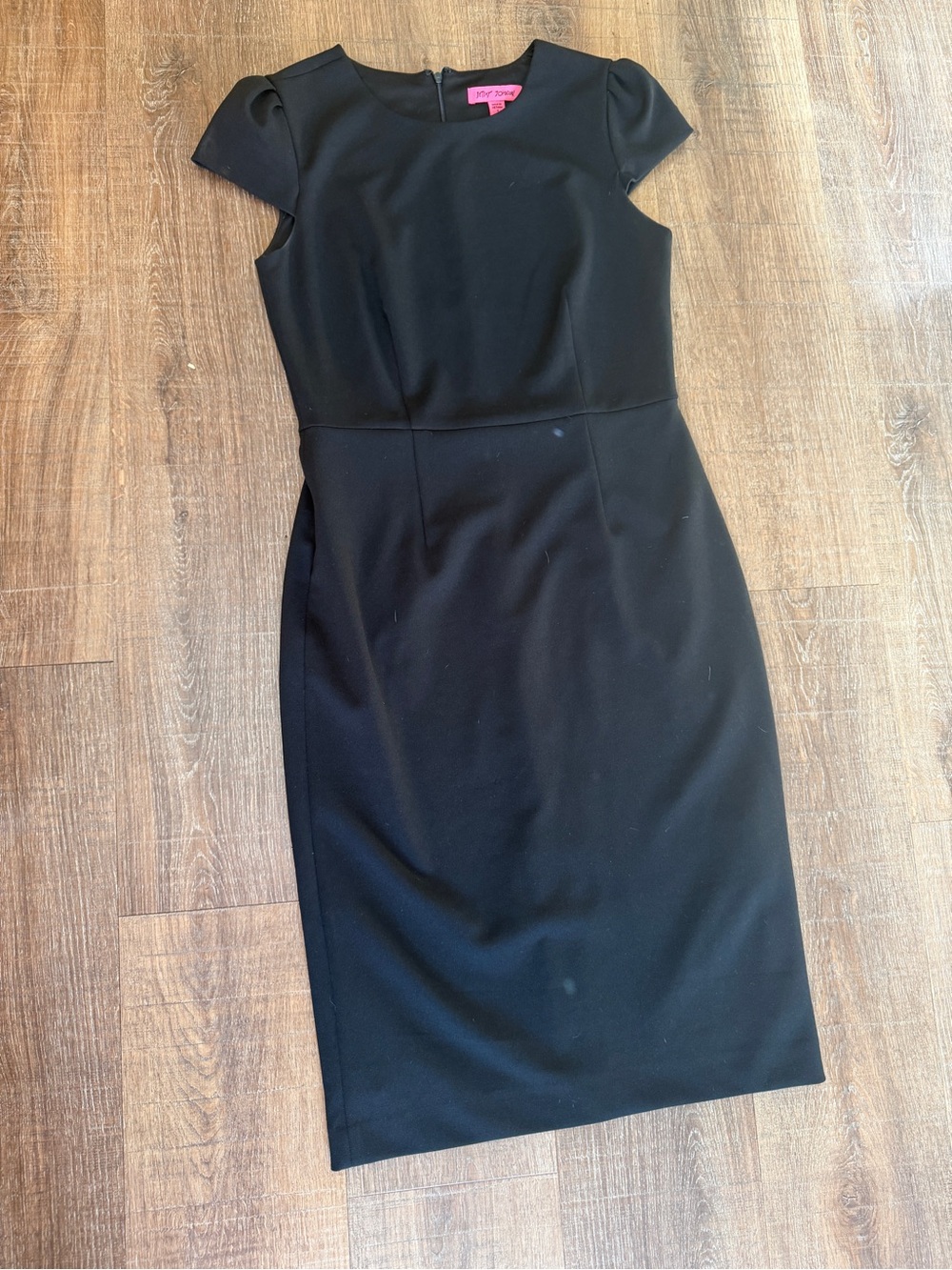 Adorable Black Dress- Betsy Johnson size 4